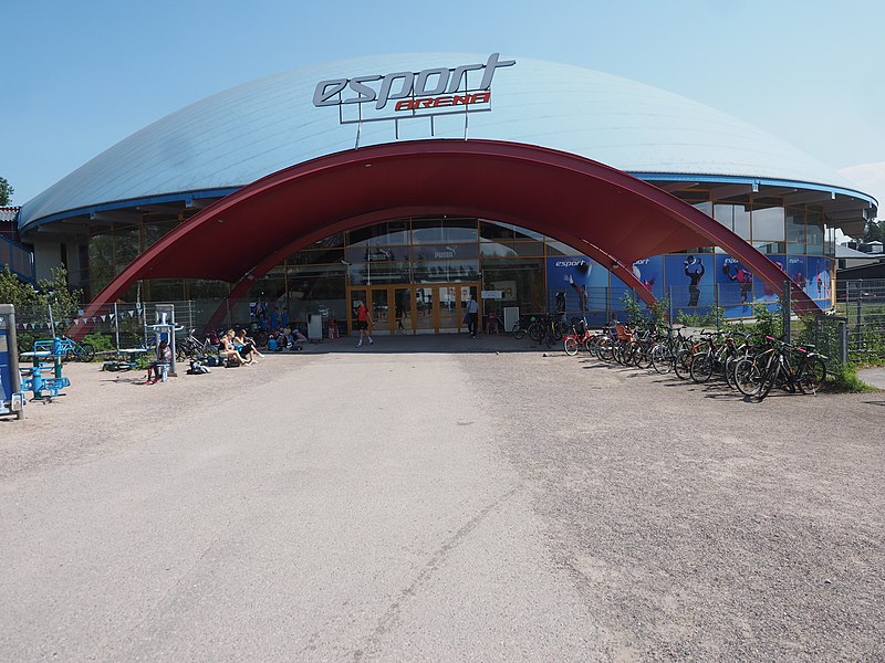 File:Esport Arena.jpg