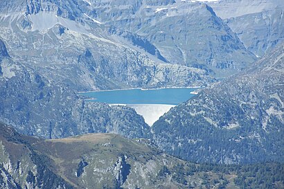 How to get to Lac D'Emosson with public transit - About the place