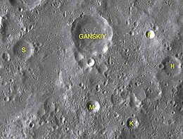 Carte des cratères satellites Ganskiy.jpg