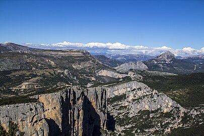 Gorges du Verdon, Point Sublime at D 952, a remote view to village Rougon