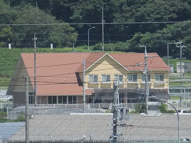 File:Hachinan Children's Hall, in Toyokawa, Aichi (2015-08-14).JPG