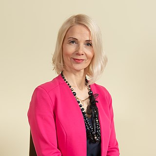 <span class="mw-page-title-main">Helle-Moonika Helme</span> Estonian musician and politician, born 1966