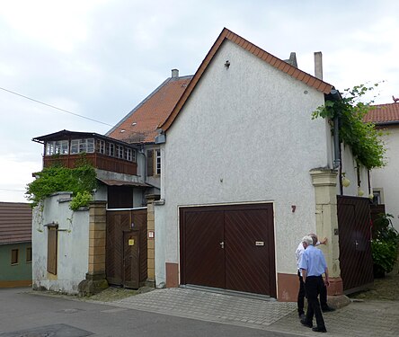 Entry gate and loggia, Pfaffenhof 7.