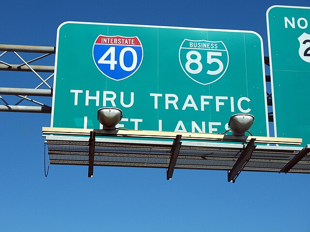 I-40/I-85 Bus overhead sign