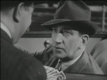 John Litel in Little Miss Thoroughbred trailer.png