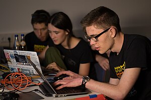 Teilnehmer bei Jugend hackt