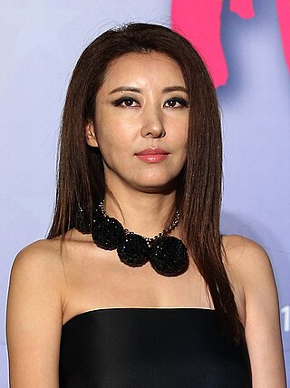 <span class="mw-page-title-main">Kim Wan-sun</span> South Korean pop singer (born 1969)