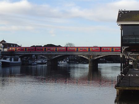 Kingston Railway Bridge