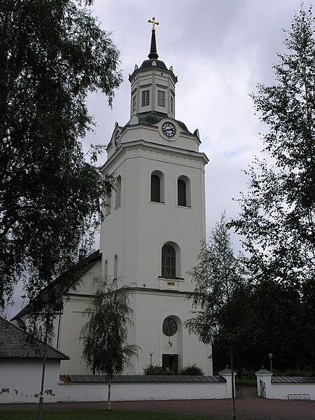 File:Kirche Orsa.JPG