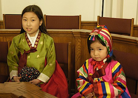 Tập_tin:Korean_costume-Hanbok-children.jpg