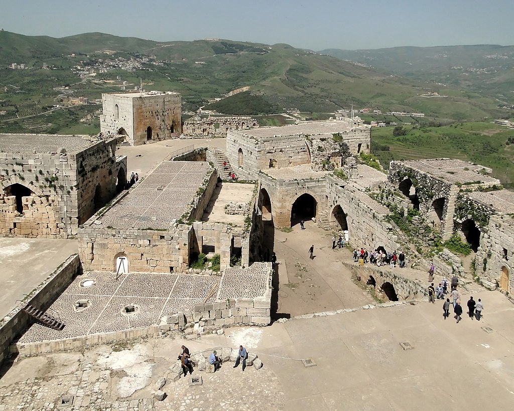 Syrie - Krak des Chevaliers 1024px-Krak_des_Chevaliers_22