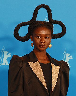 <span class="mw-page-title-main">Laetitia Ky</span> Ivorian artist and hair sculptor