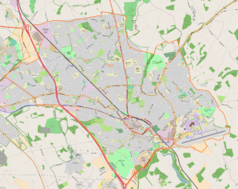 Mapa konturowa Luton, na dole po prawej znajduje się punkt z opisem „LTN”