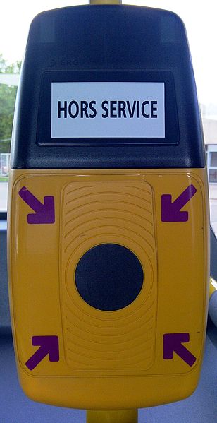 File:Luxembourg, valideur e-go hors service.jpg