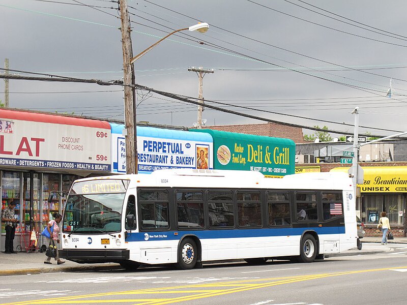 File:MTA New York City Bus Nova LFS Rigid (2011).jpg