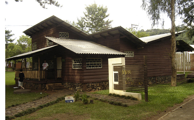 File:MUSEU COLONIZACAO FB.jpg