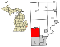 ミシガン州におけるマコーム郡（右図）とスターリングハイツ市の位置の位置図