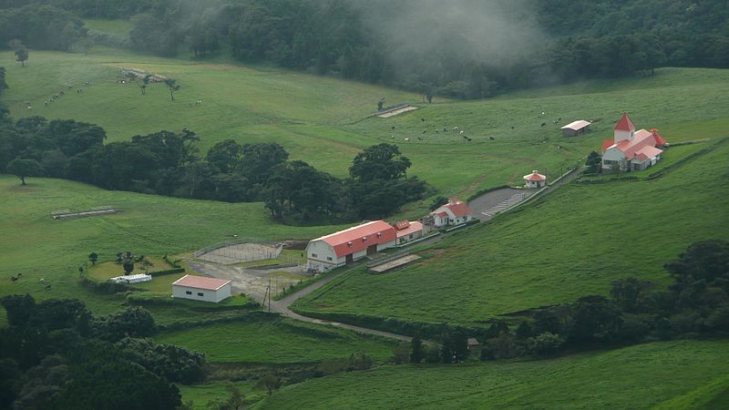 File:Meinoo Farm Kanoya Jpn 200709.jpg