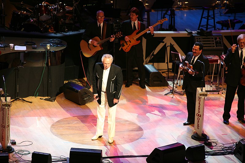 File:Mel Tillis (3460910499).jpg