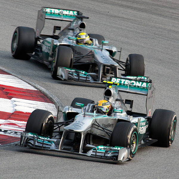 File:Mercedes duo 2013 Malaysia.jpg