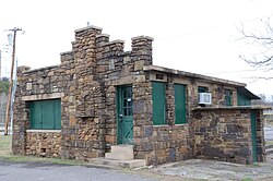 Merle Whitman Tourist Cabin.JPG