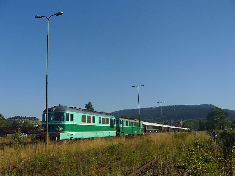 File:Mieroszów, Orient Express (VSOE), 16. 7. 2007.jpg