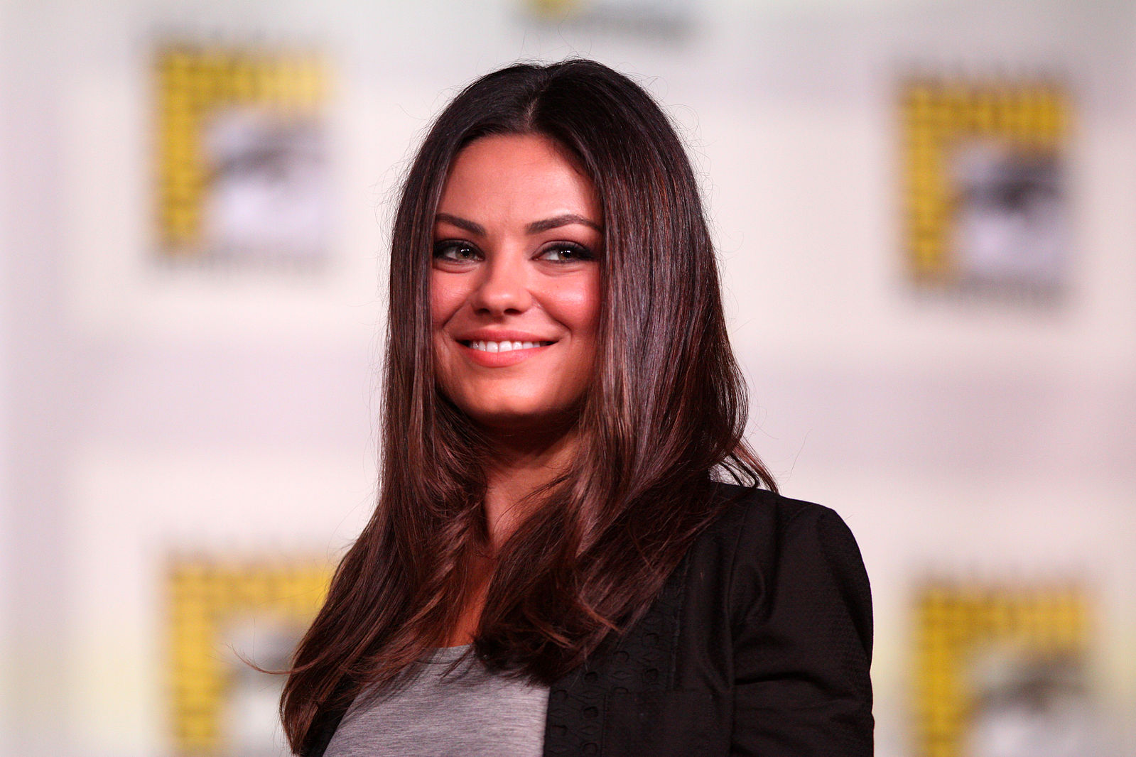 Mila kunis nilam