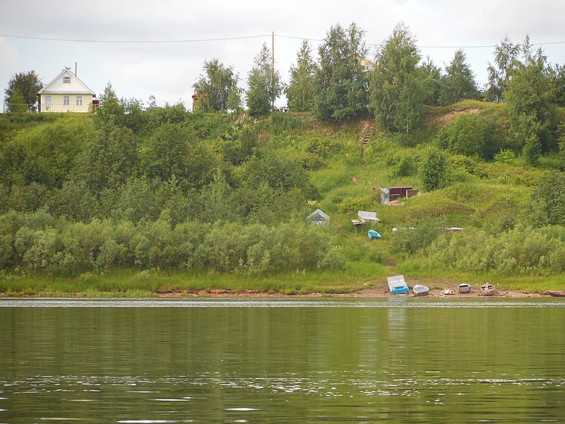 File:Motorboat by Verkhnaya Dvina, Kotlas - Toima - panoramio (10).jpg