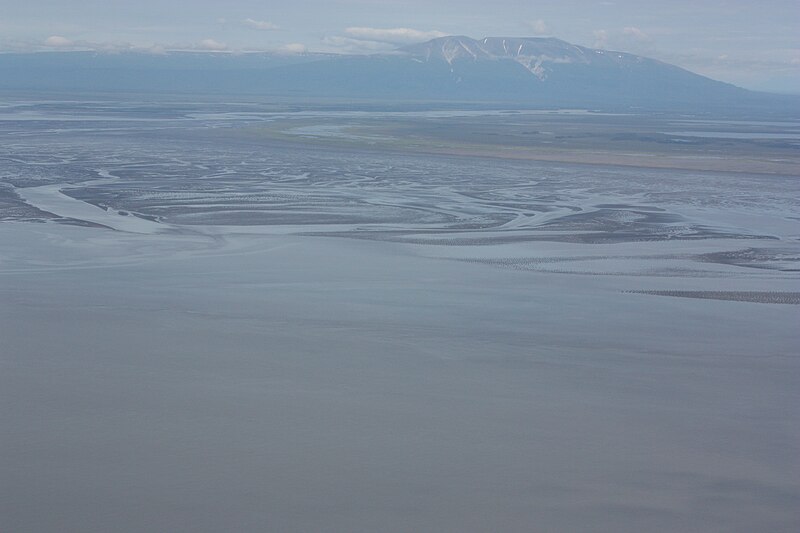 File:Mount Susitna 8376.JPG