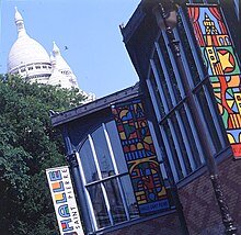 Musée Halle Saint Pierre à Paris.jpg