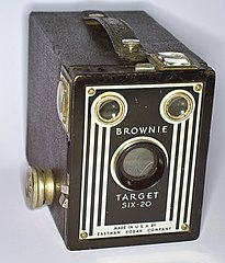 My Kodak Brownie Target 620 (4500955515).jpg