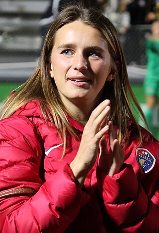 <span class="mw-page-title-main">Julia Dorsey (soccer)</span> American soccer player (born 2000)