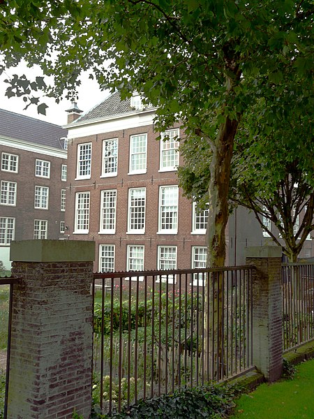 File:Nieuwe Herengracht 20 - Amsterdam - Rijksmonument 1955 - achterkant.jpg