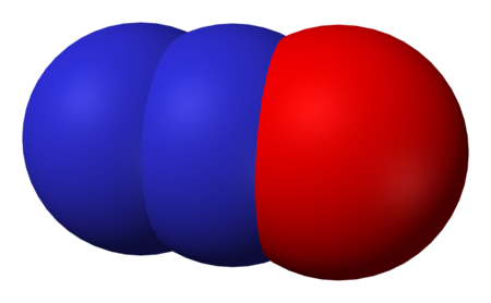 ไฟล์:Nitrous-oxide-3D-vdW.png