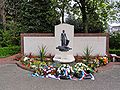 Oorlogsmonument bij Rams Woerthe door Hildo Krop