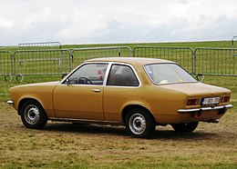 Opel Kadett C 2-porte arrière trois quarters.JPG