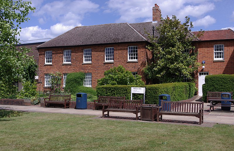 File:Open University MMB 10 Walton Hall.jpg