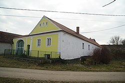 Kültür anıtı evine genel bakış no. 19 Radotice, Třebíč Bölgesi'nde.