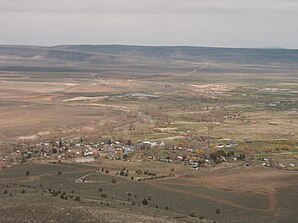 In the foreground paisley