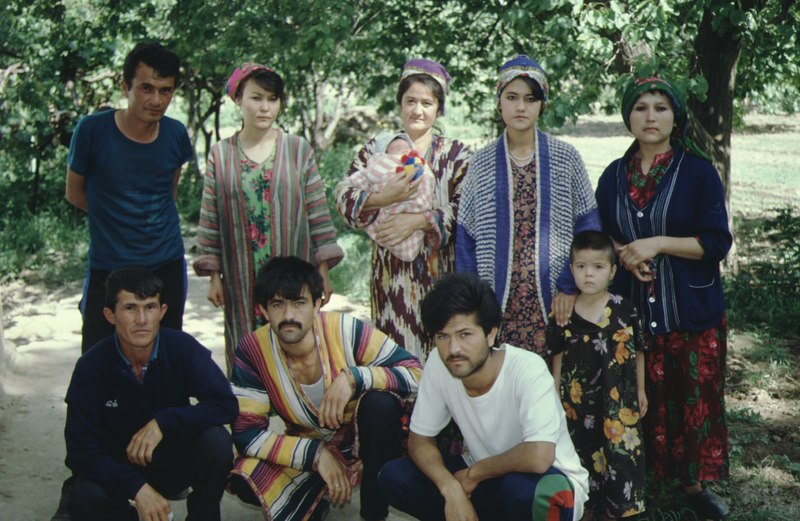 File:People-in-Turkmenistan-4.tif