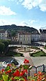 Place de Mesdames avec sa fontaine et sa glacière.