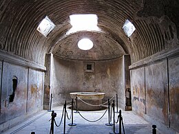 Pompei thermes salle.jpg