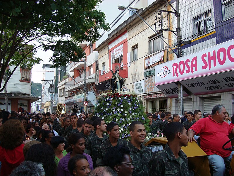 File:Procissão de Santa Rita.JPG