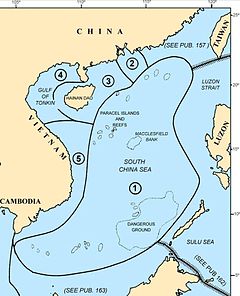 Bản đồ khu vực biển Đôngtrong đó Vùng nguy hiểm được đánh dấu là "Dangerous Ground"