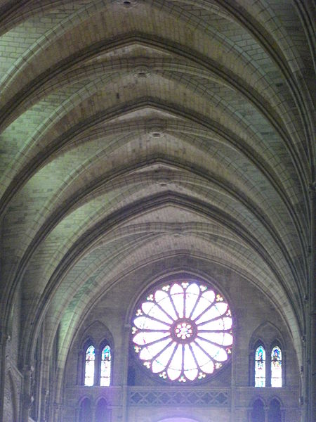 File:Reims - basilique Saint-Remi (06).JPG