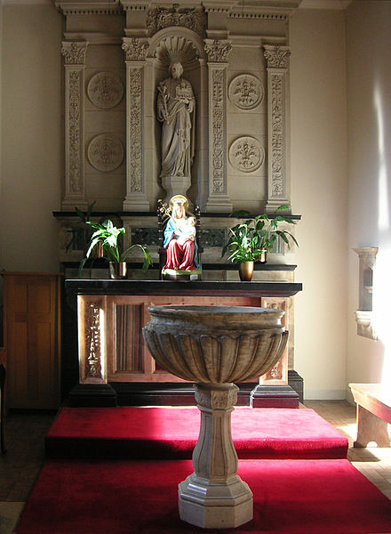 File:Richmond St Elizabeth of Portugal RC Church 005 interior.jpg