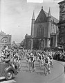 Ronde van Nederland start in Paleisstraat Amsterdam, Bestanddeelnr 905-1429.jpg