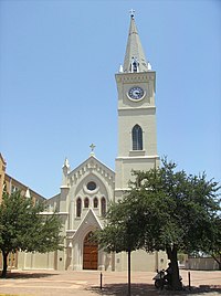 La Catedral de San Agustín es la iglesia madre de la Diócesis de Laredo