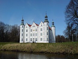 Château d'Ahrensburg von Südosten.JPG