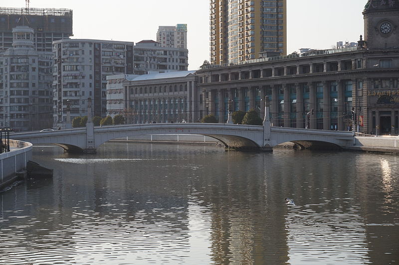 File:Sichuan Bridge on Soochow Creek.JPG